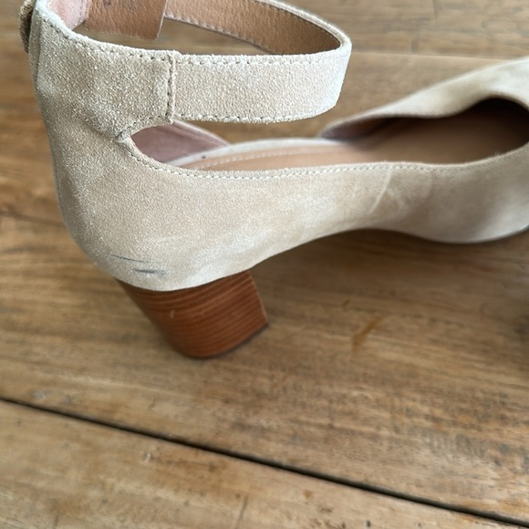 Soludos Gemma Heel – Size 8 – Neutral Suede Block Heel – Anthropologie - Picture 7 of 11